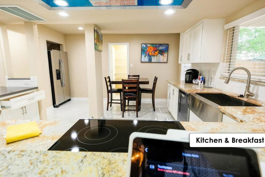 Stunning Family Home In North Houston!!! - Briar Creek Spring Esterno foto